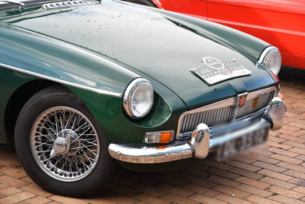 Prachtige MG's rijden 26ste Octagon Tour