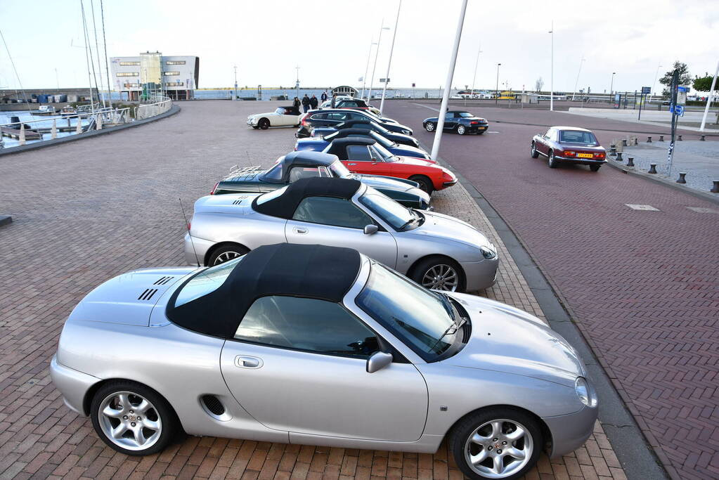 Prachtige MG's rijden 26ste Octagon Tour