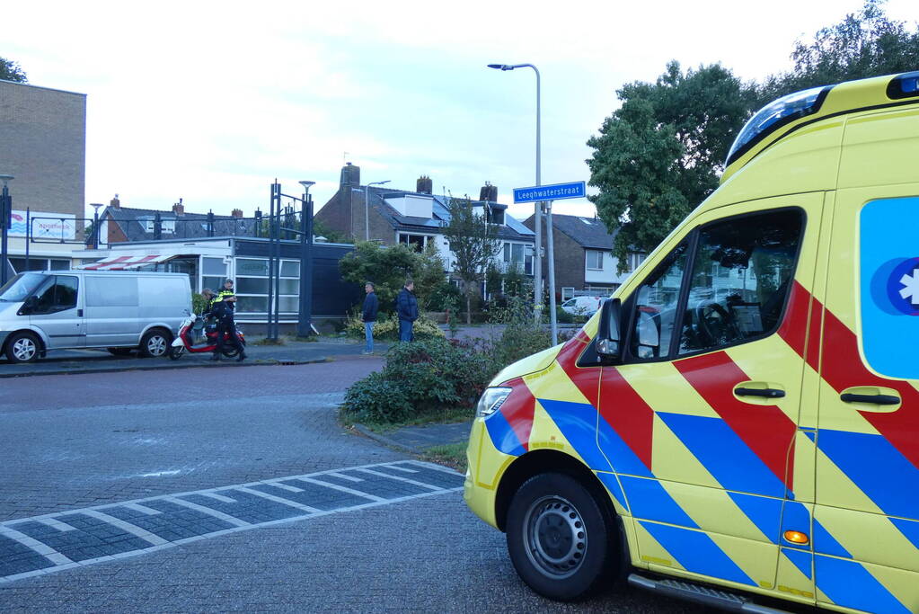 Scooterrijder gecontroleerd na val