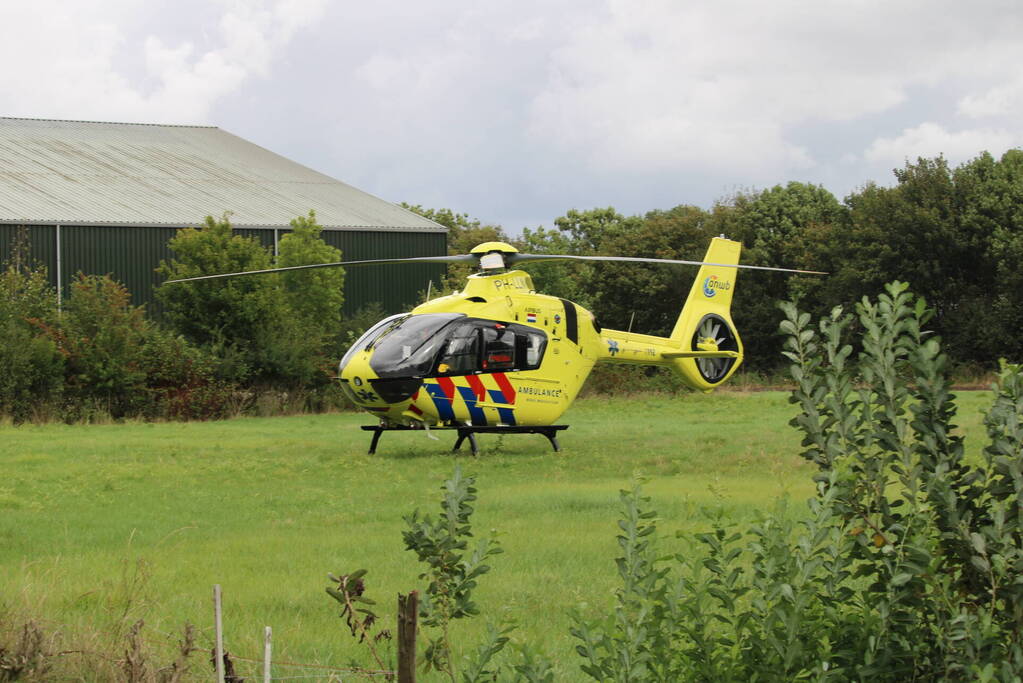 Traumateam assisteert bij incident in woning