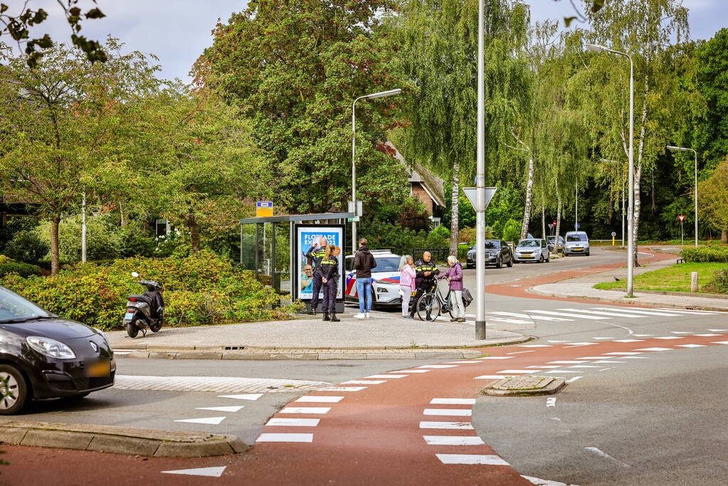 Scooterrijder aangereden door auto