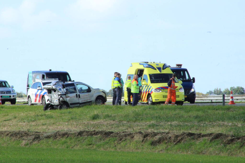 Gewonde bij aanrijding met lijnbus en auto