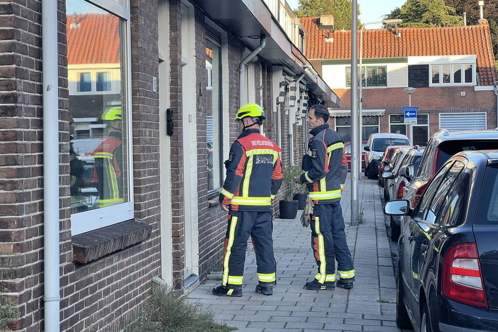 Rookmelder gaat af in woning van dronken, slapende man