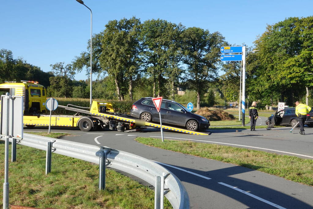 Flinke schade bij botsing op kruispunt