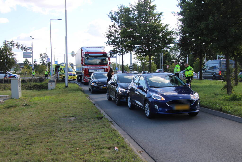 Meerdere voertuigen betrokken bij kettingbotsing