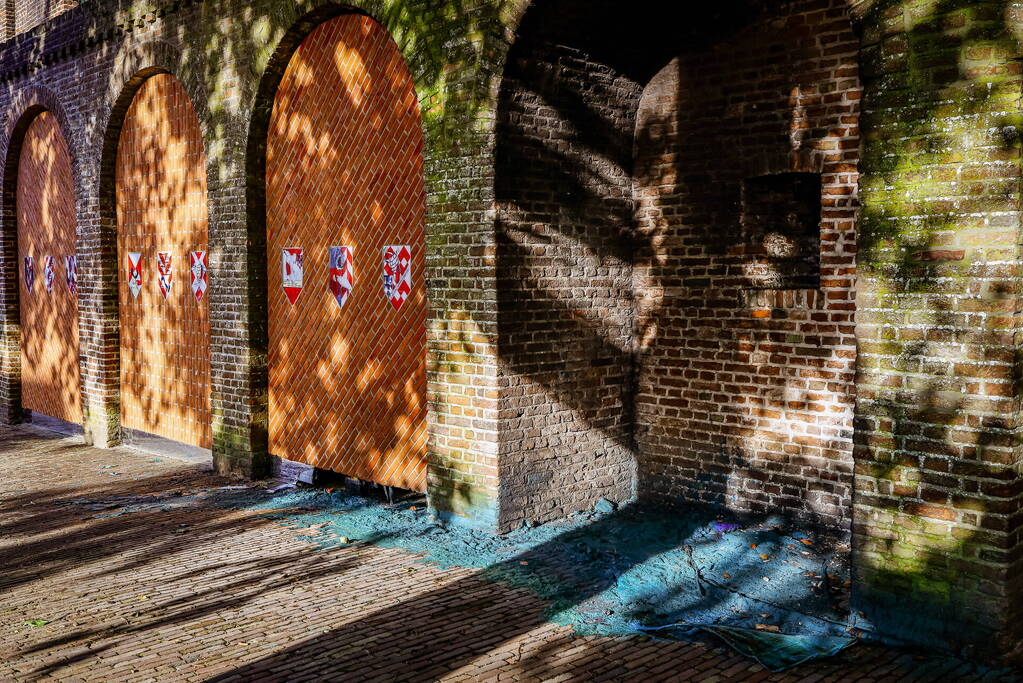 Onderzoek naar brand in stadsmuur