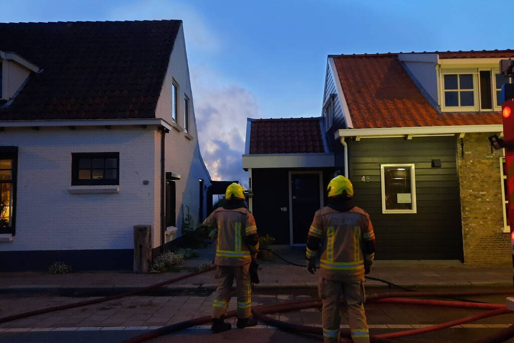 Flinke rookontwikkeling bij uitslaande schuurbrand