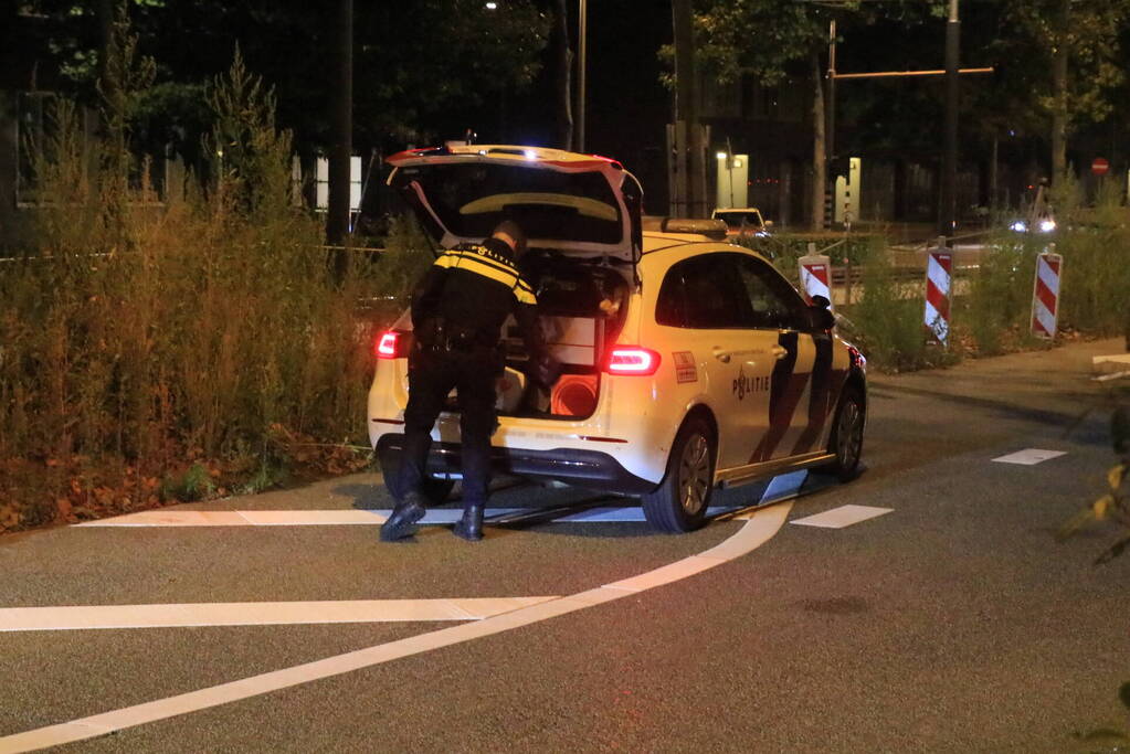 Persoon gewond na val in water