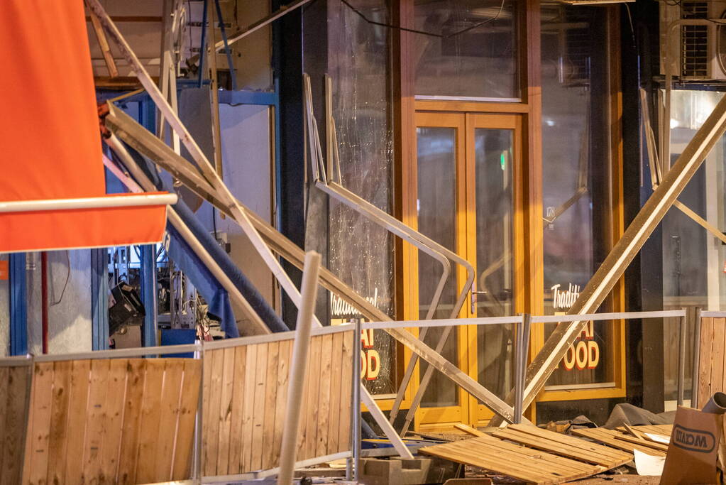 Ravage na plofkraak bij Primera