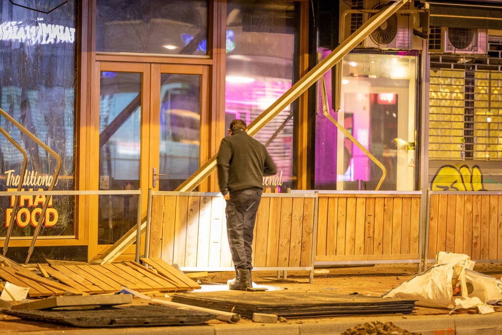 Ravage na plofkraak bij Primera