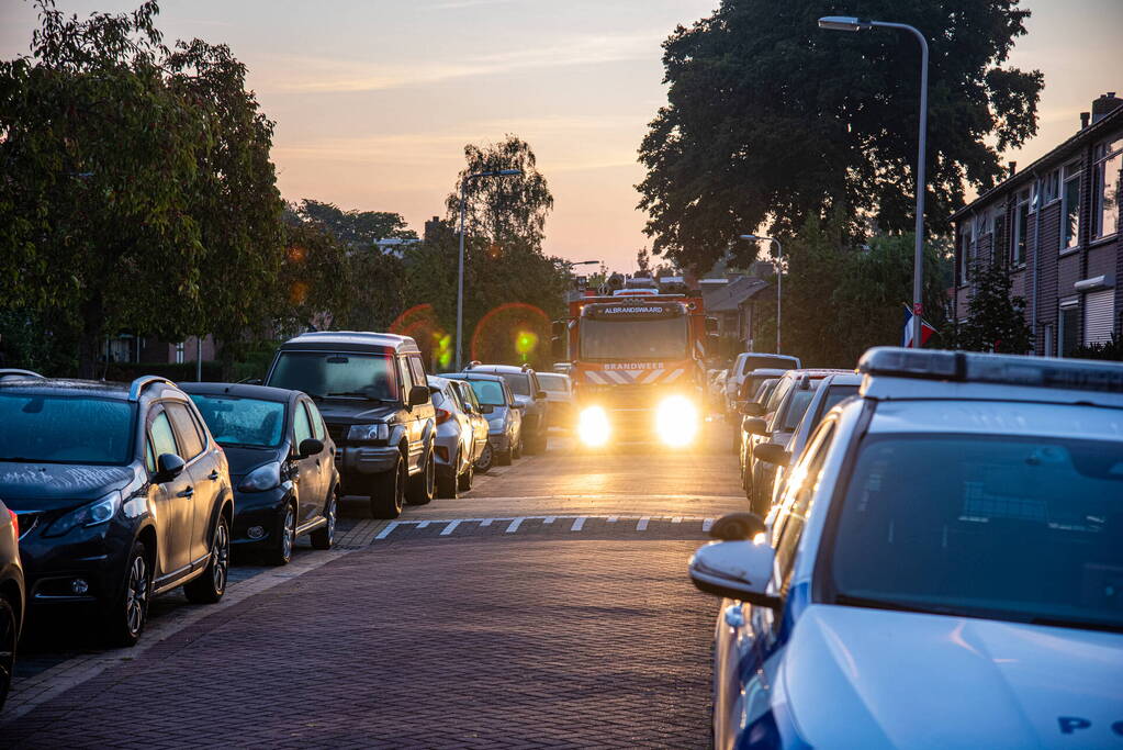 Bewoner ademt rook in bij keukenbrand