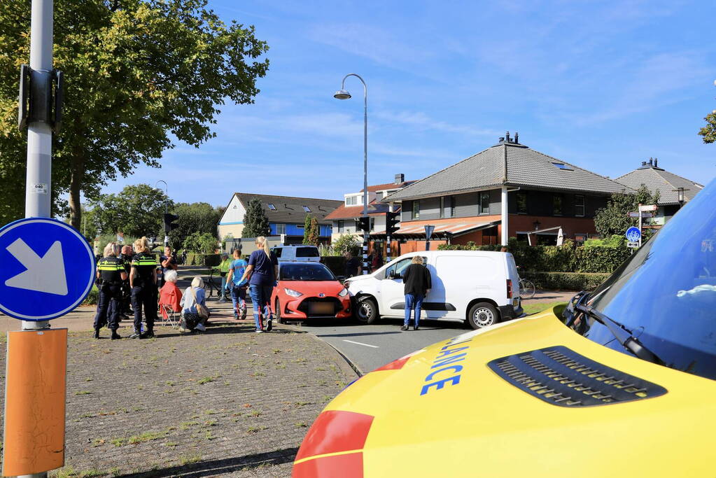 Drie voertuigen betrokken bij botsing