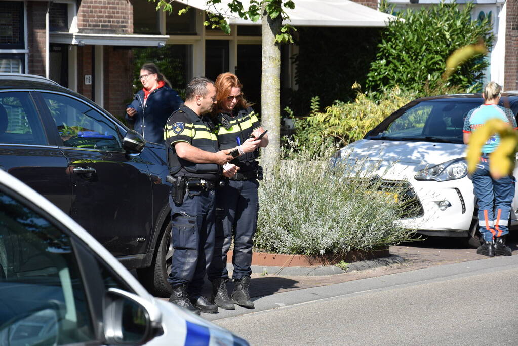 Inparkerende automobilist zorgt voor ongeval