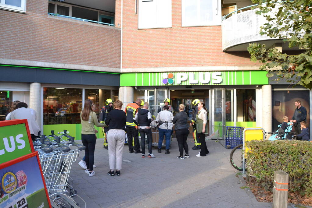 Supermarkt ontruimd vanwege gaslucht