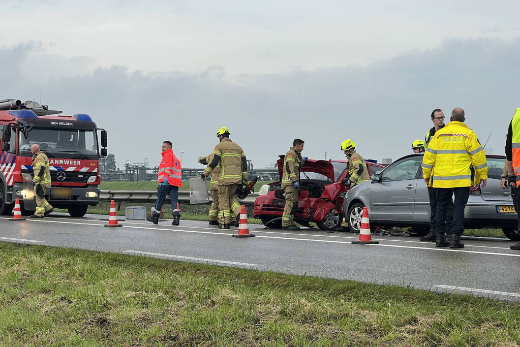 Slachtoffer bekneld bij verkeersongeval