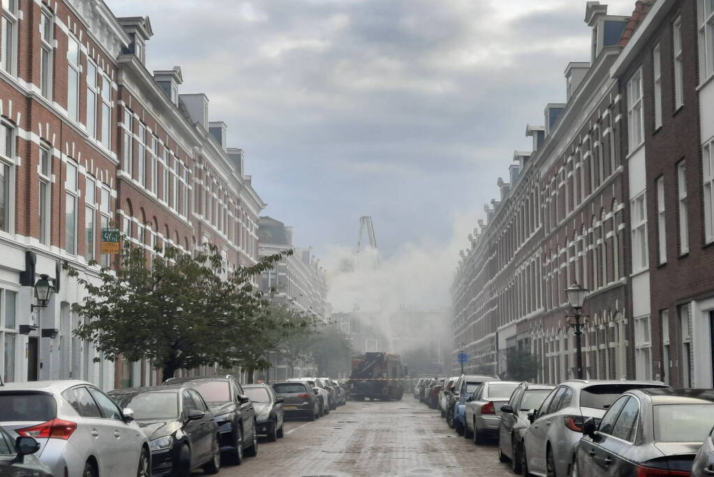 Veel rook wegens grote brand in dak