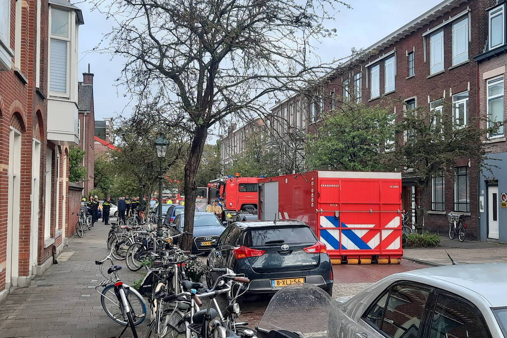 Veel rook wegens grote brand in dak