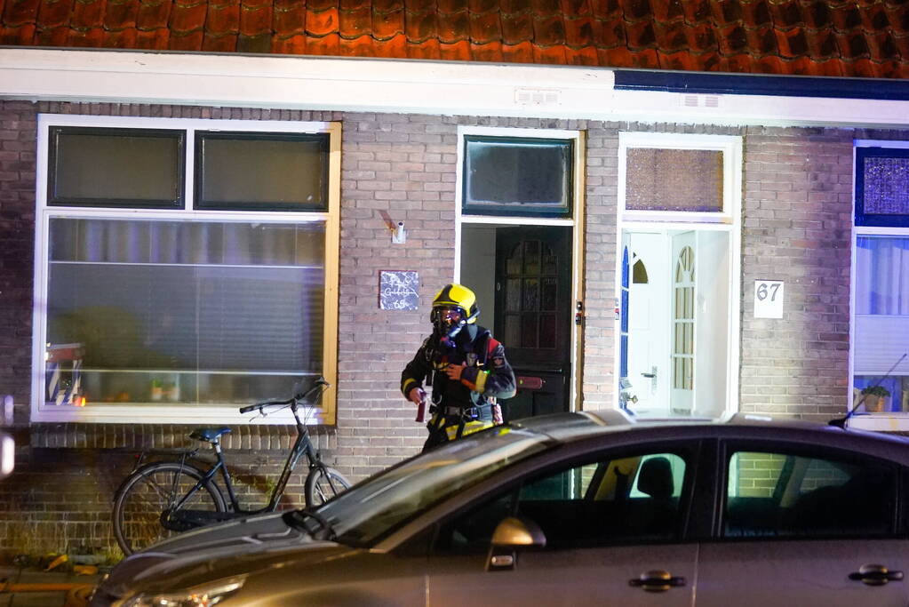Veel rook bij woningbrand