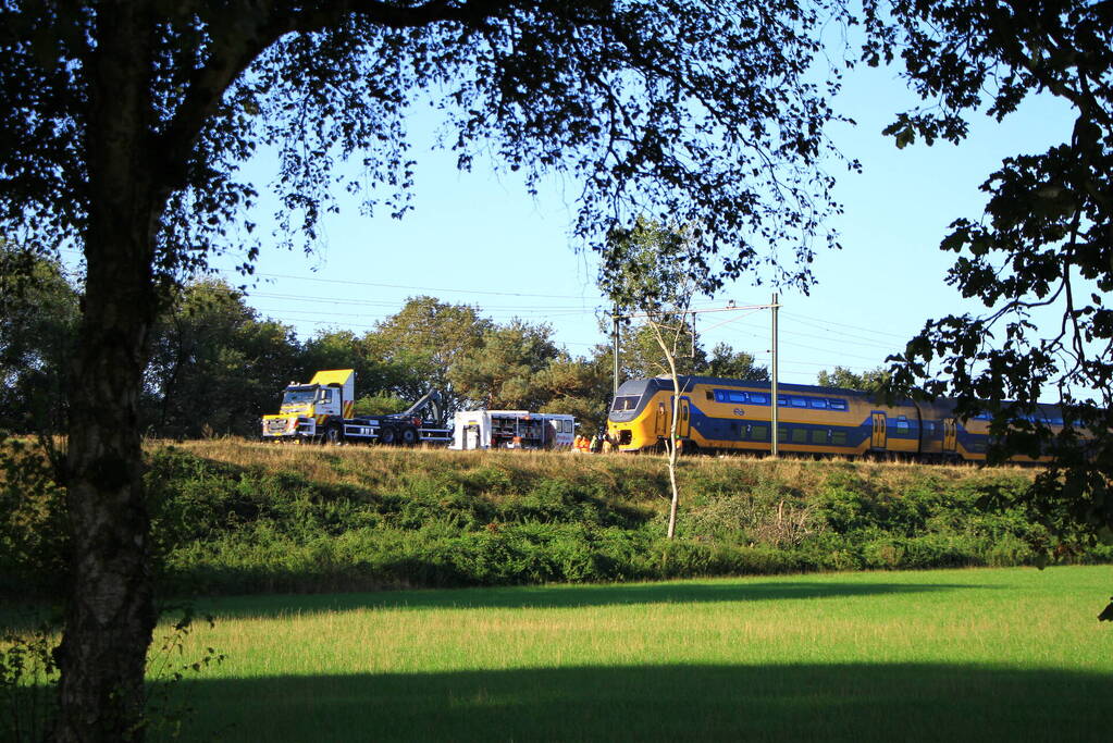 Hersporen gestart nadat trein met 250 passagiers ontspoort