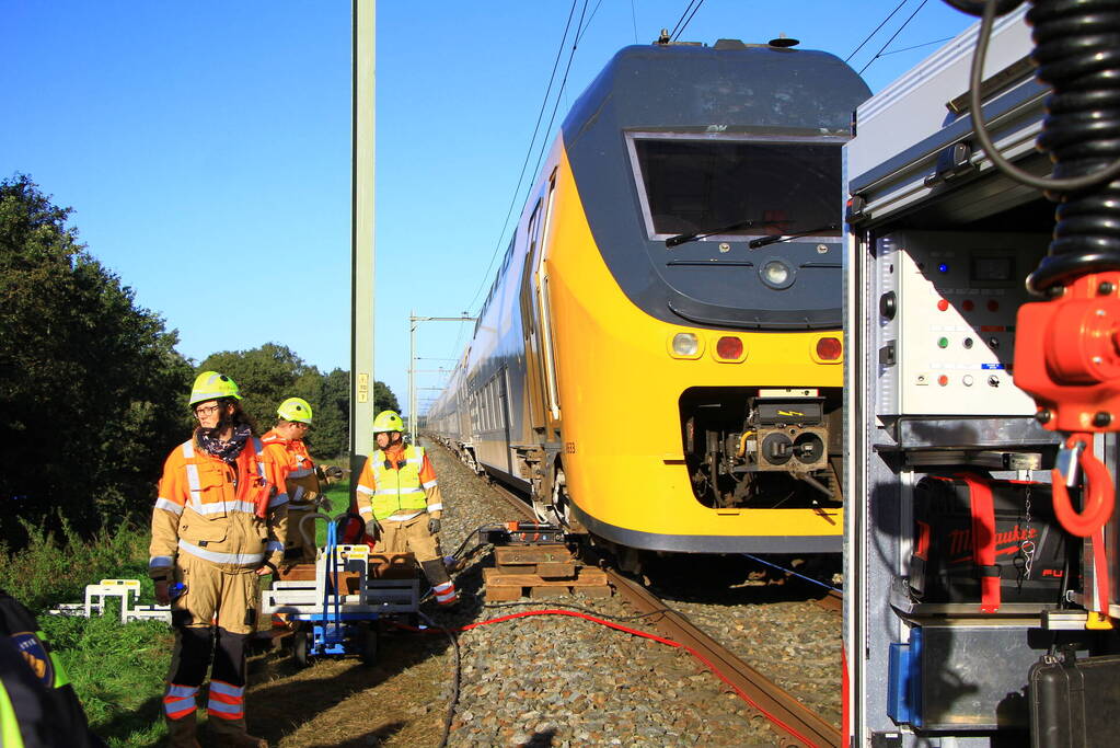 Hersporen gestart nadat trein met 250 passagiers ontspoort
