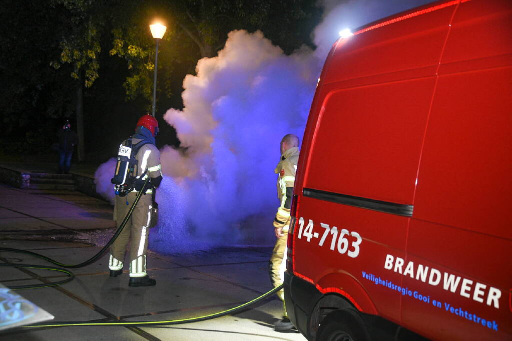 Scooter verwoest vanwege brand
