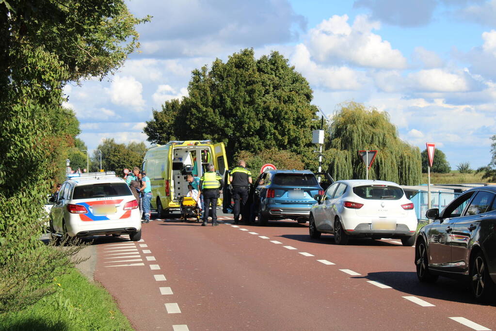 Fietser gewond bij aanrijding met auto