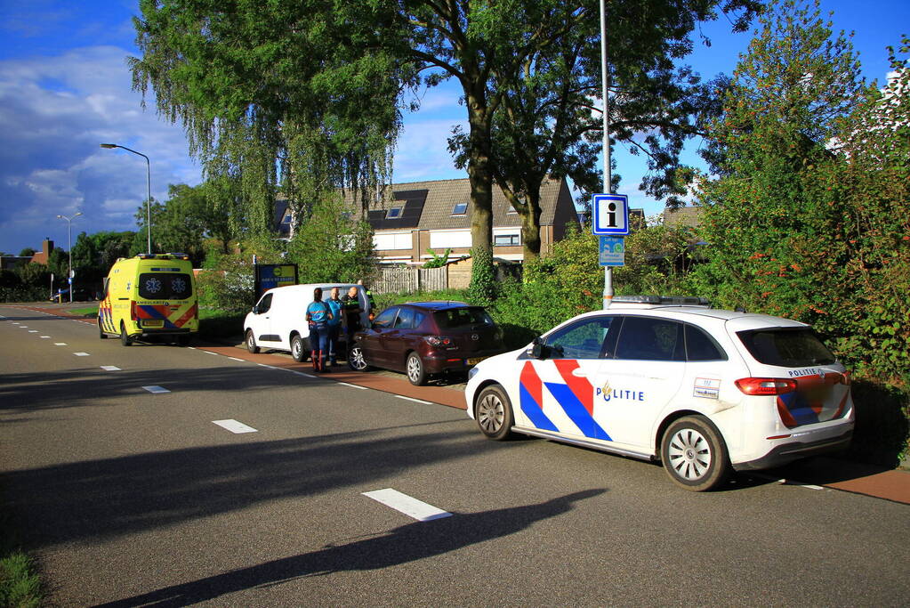 Twee voertuigen betrokken bij kop-staart botsing