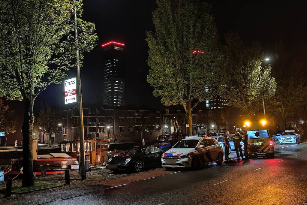 Persoon onderkoelt na val in water