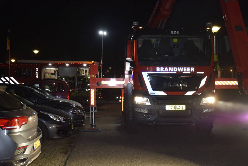 Brand in schoorsteen van woning