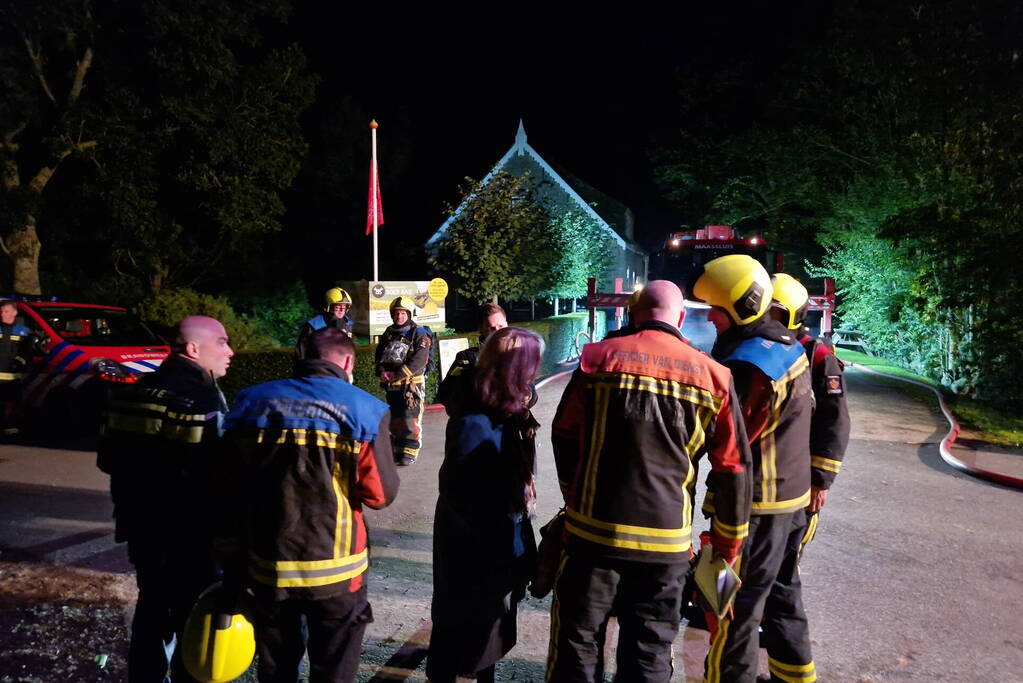 Brandweer voorkomt erger bij grote boerderij brand