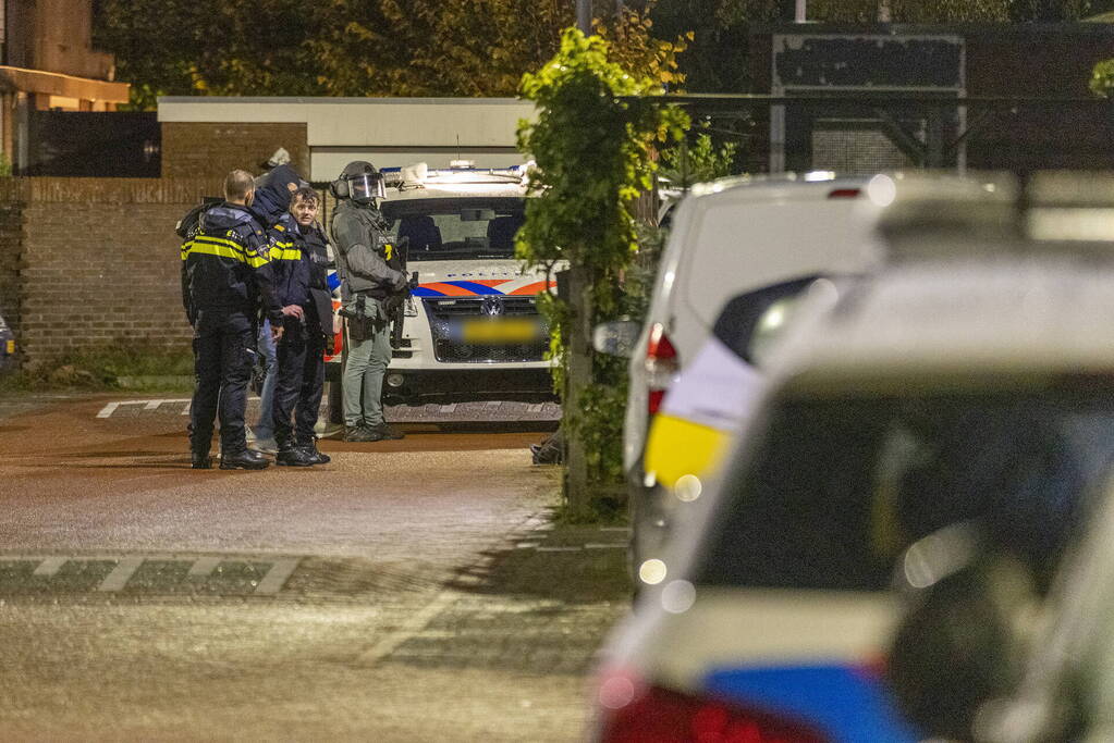 Vier personen aangehouden na melding vuurwapen