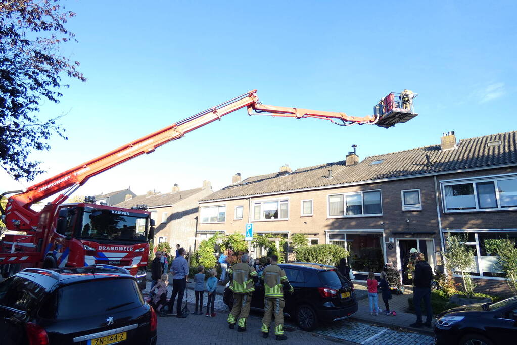 Brandweer onderzoek rookontwikkeling