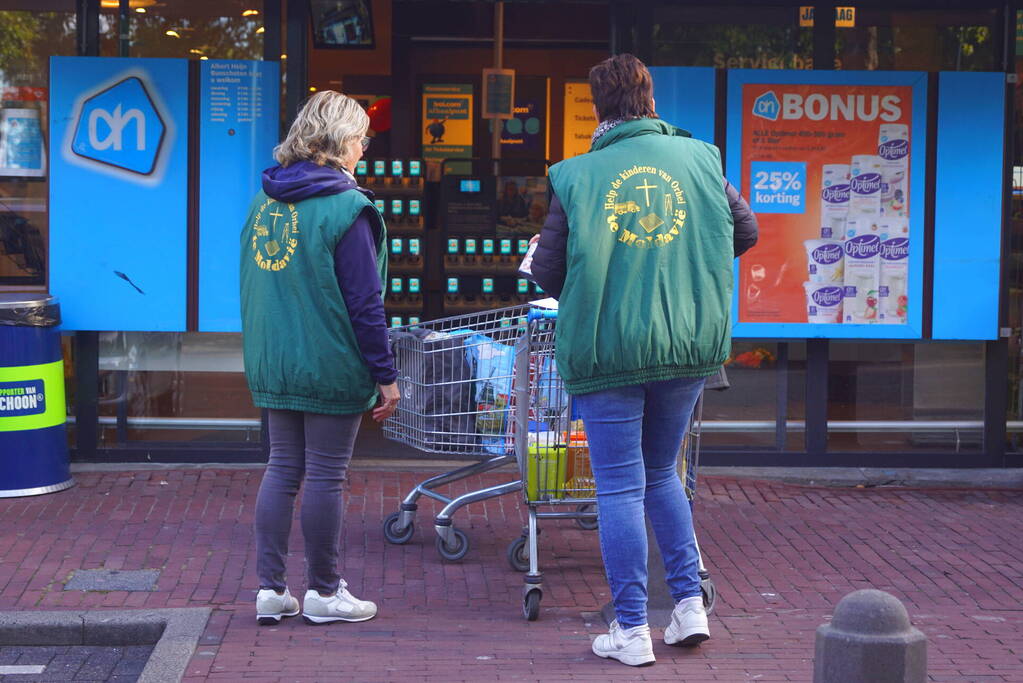 Grote voedselinzameling actie bij supermarkten