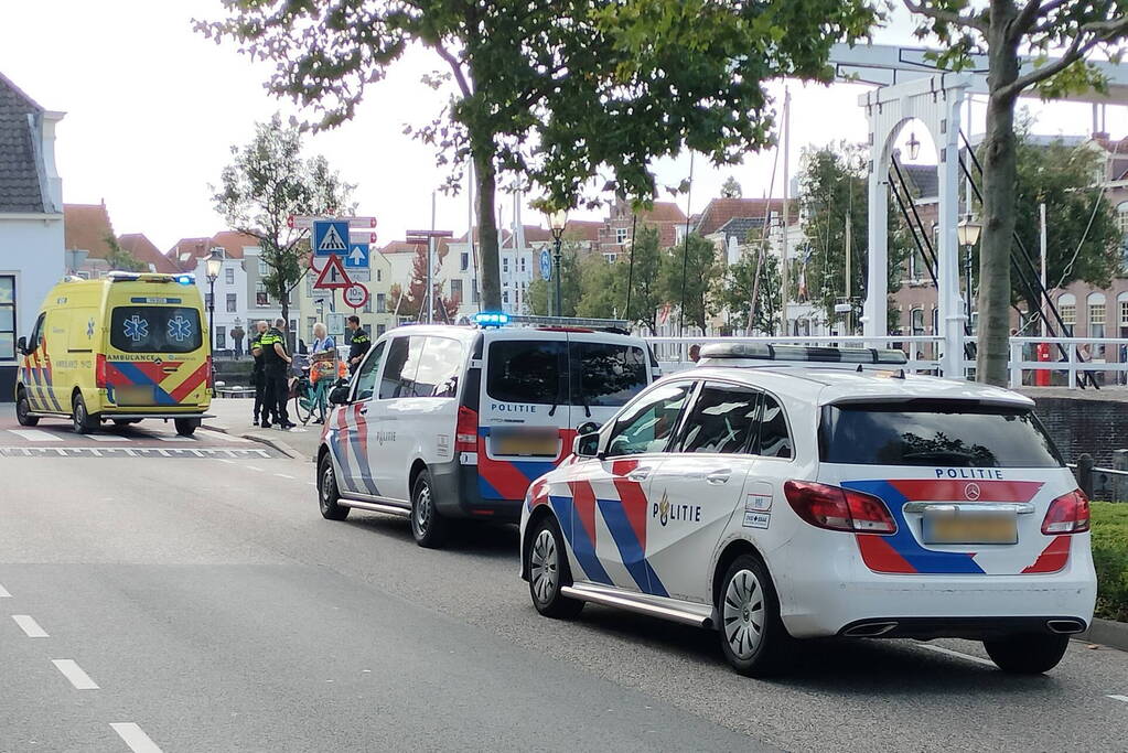 Politie redt te water geraakt persoon