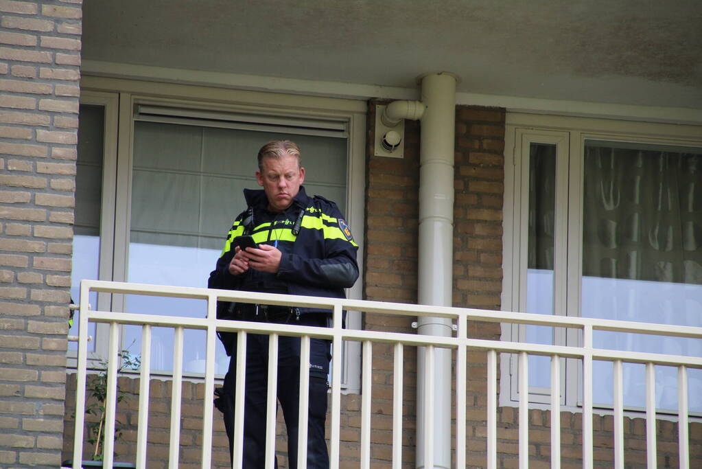 Inzet hulpdiensten bij flat