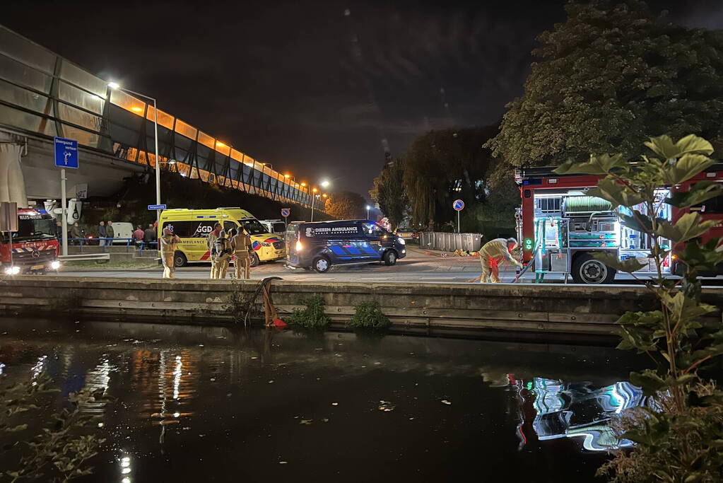 Grote uitslaande brand verwoest schuur