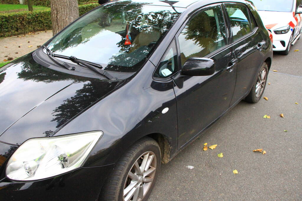 Fietser gewond bij botsing tegen personenwagen