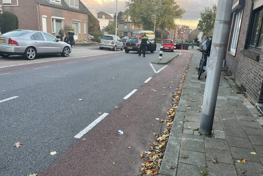 SCHADE BIJ AANRIJDING bij inrit