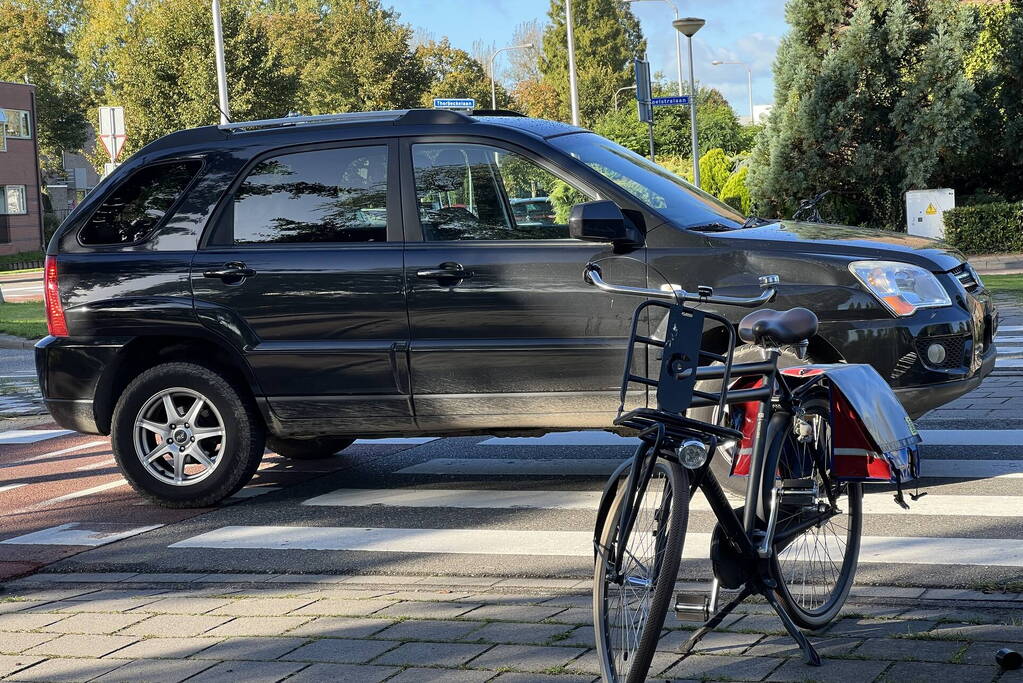 Fietser aangereden bij oversteekplaats