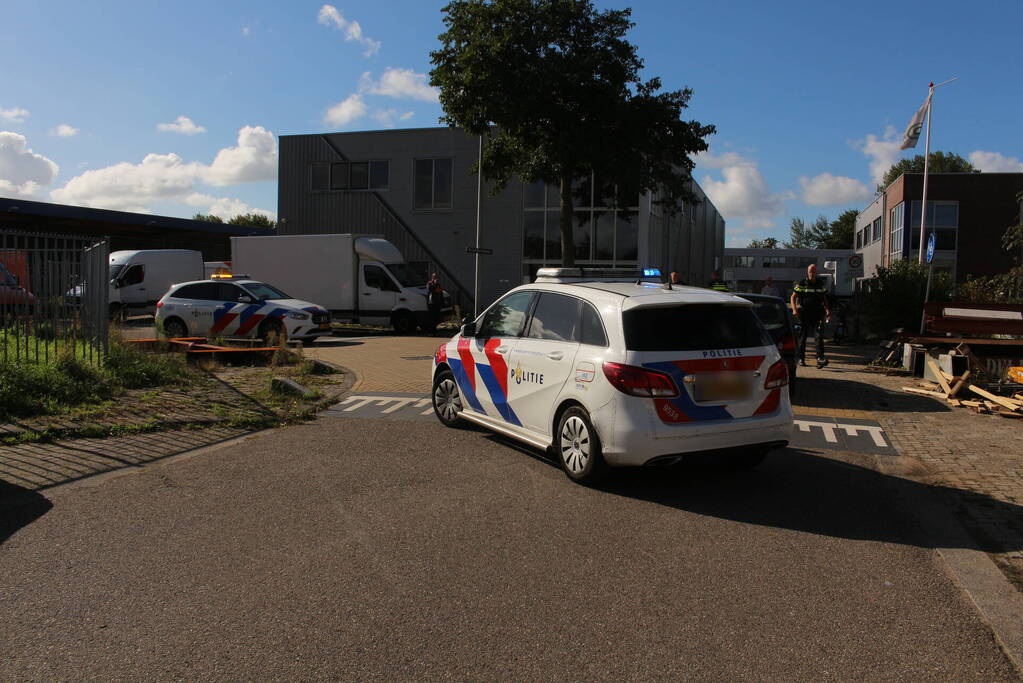 Automobilist onder invloed botst op scooter