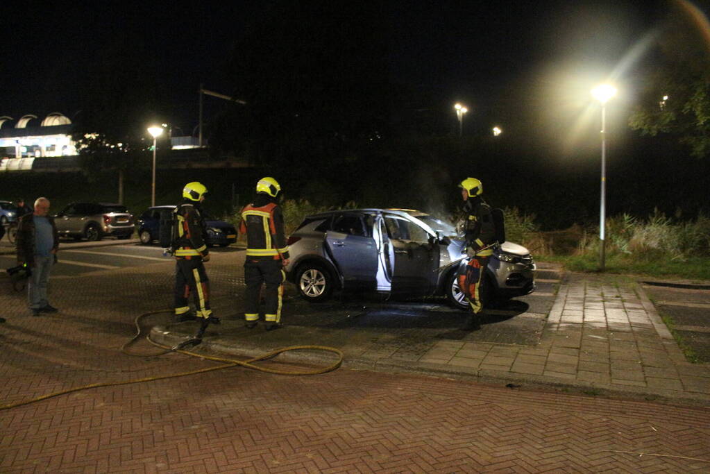 Auto beschadigd na brand
