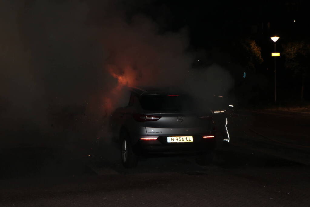 Auto beschadigd na brand