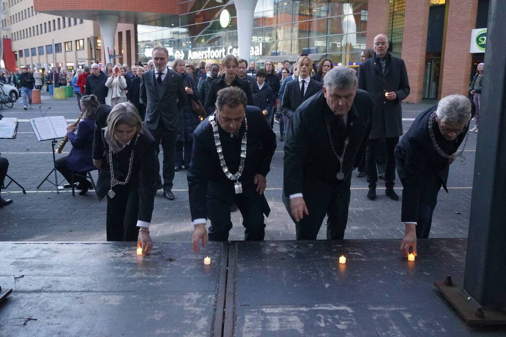 Indrukwekkende herdenkingstocht tijdens Tocht van Vrees en Hoop