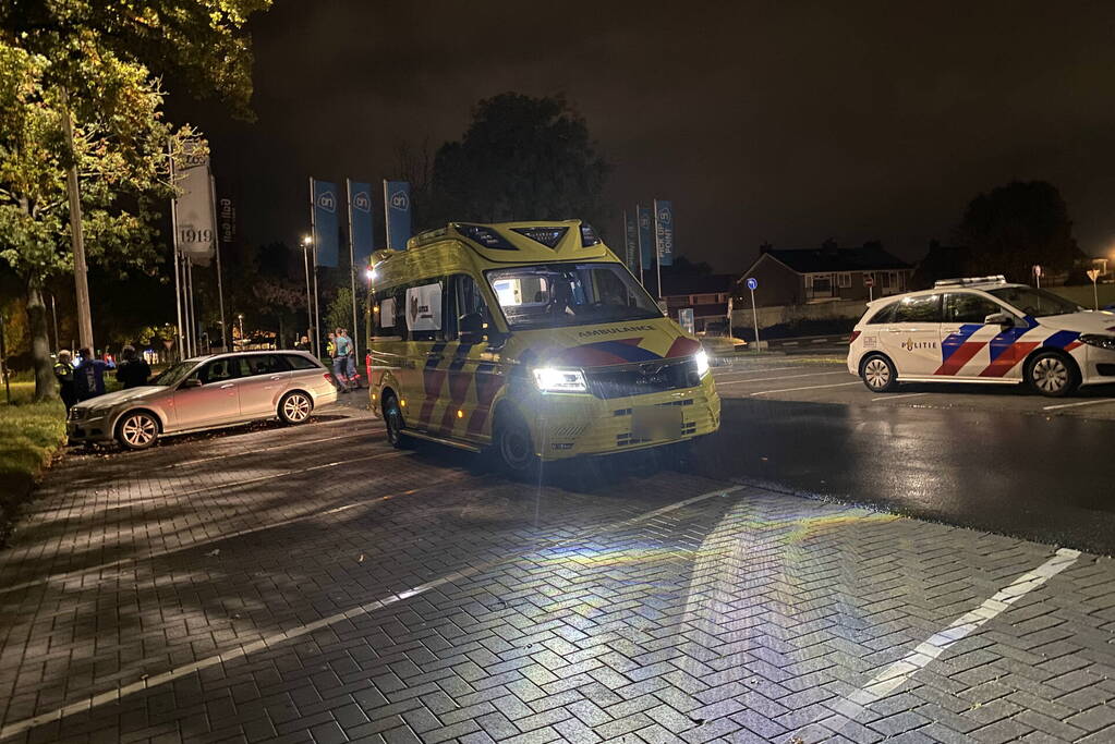 Automobilist en scooterrijder komen in botsing