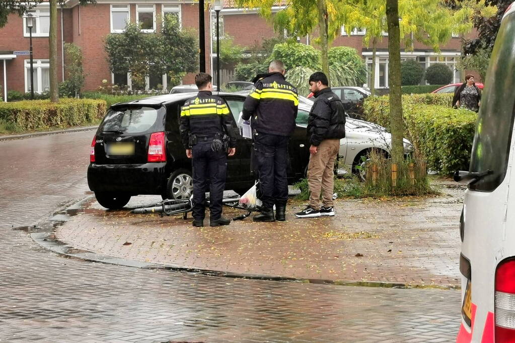 Fietser en automobilist betrokken bij botsing