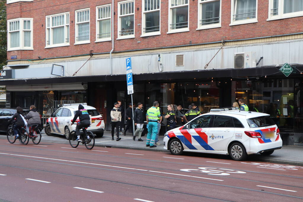 Motorrijder rijdt door na ongeval met scooter