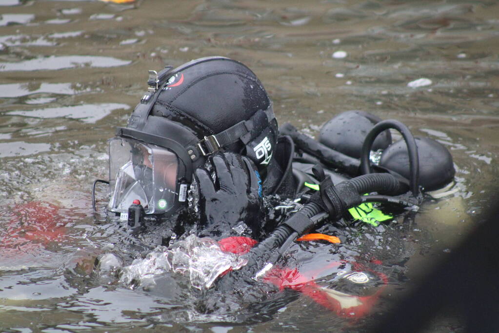 Brandweer organiseert openbare duikdemo