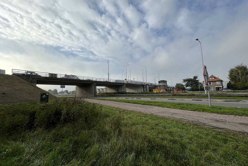 Groot onderhoud aan Coenecoopbrug
