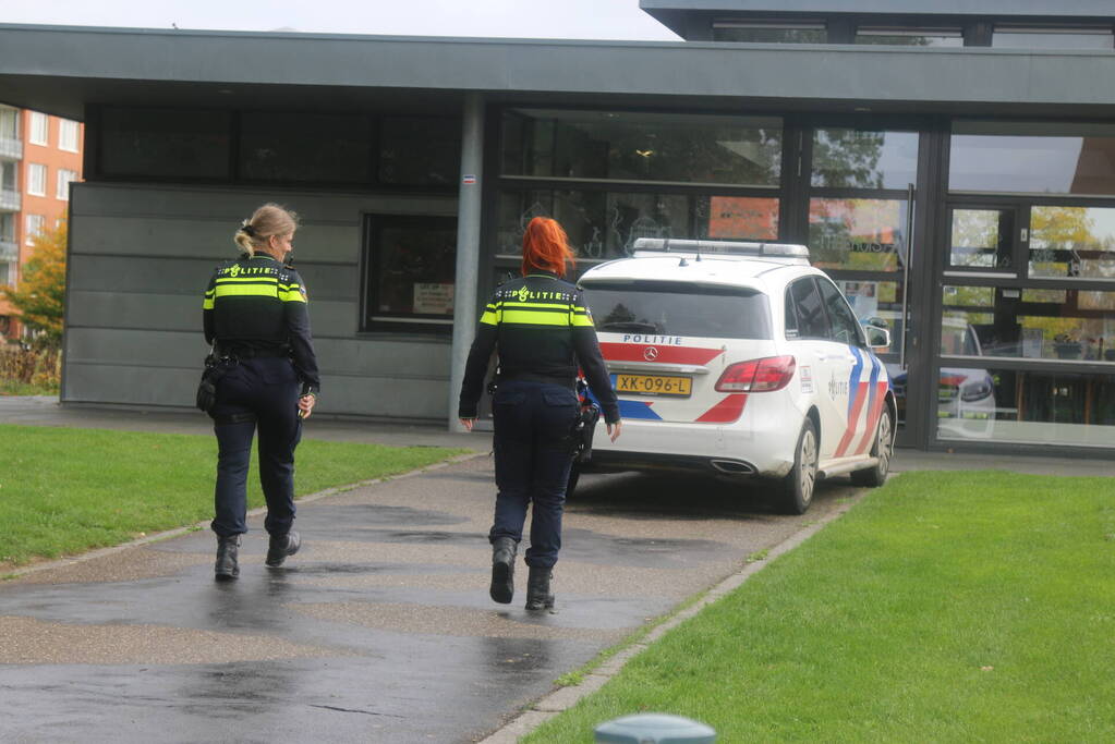 Houten bank afgebrand in park