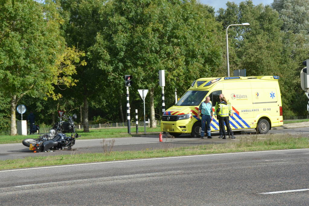 Motorrijder gewond na eenzijdig ongeval
